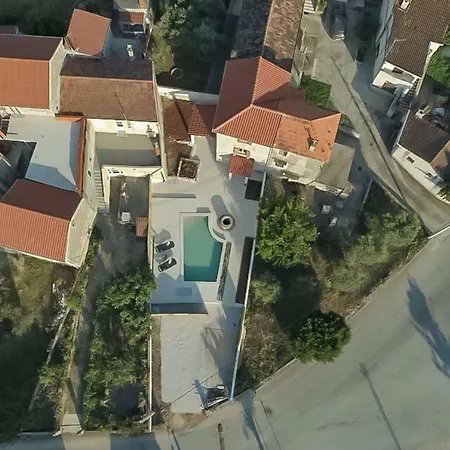 Vacation Santa Eufemia Villa *