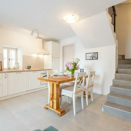 Vacation Santa Eufemia Villa